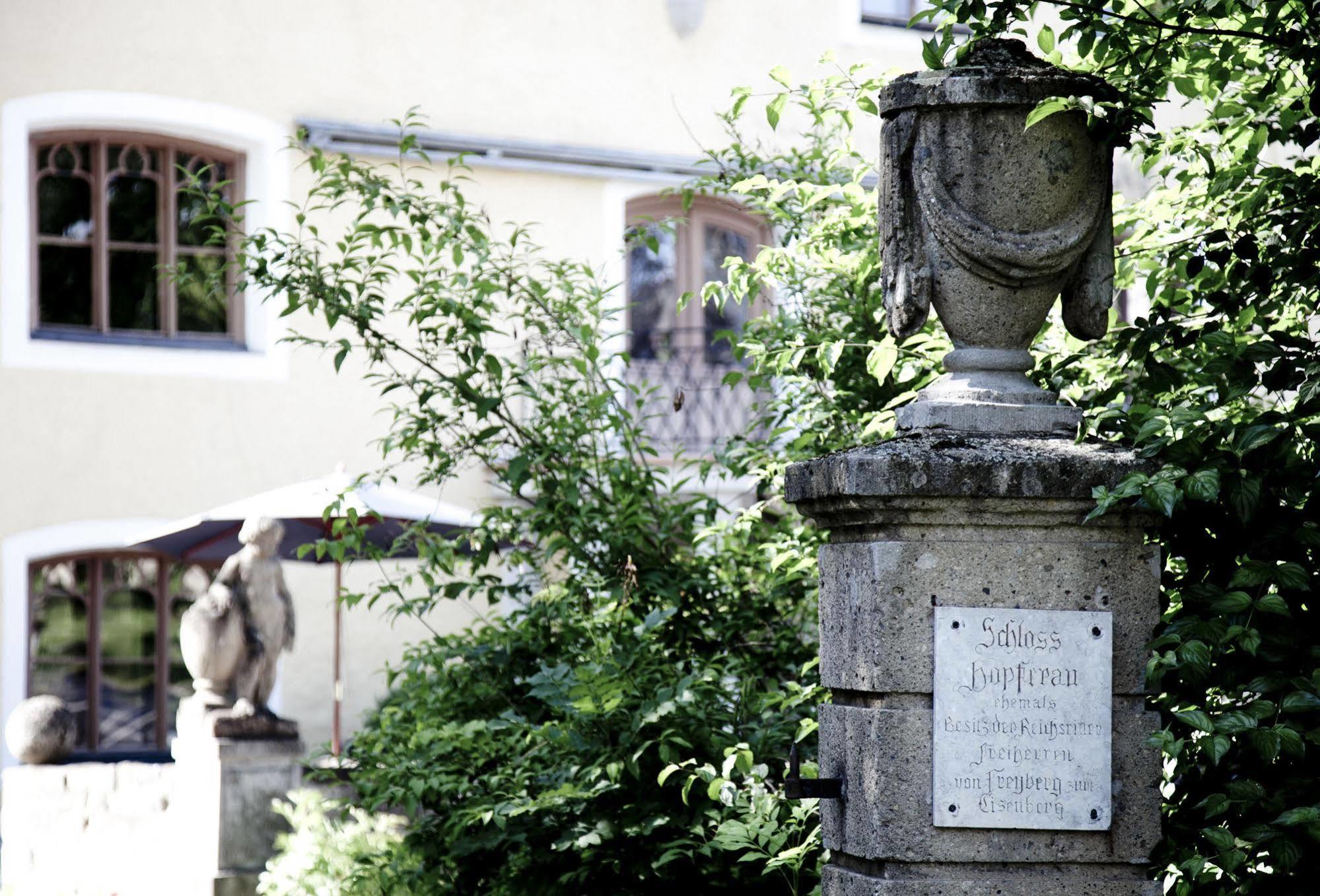 Hotel Schloss Zu Hopferau